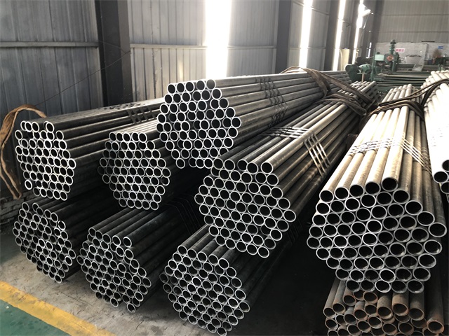 清远小口径厚壁无缝钢管