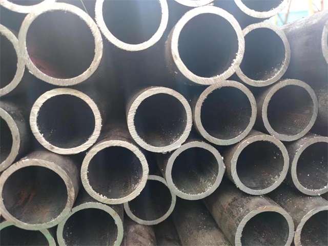 清远10#结构用无缝钢管